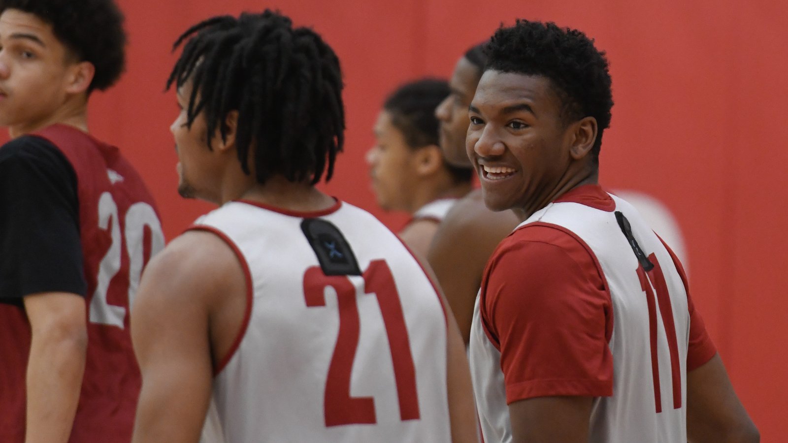 Arkansas Razorbacks guards Karter Knox and DJ Wagner during practice
