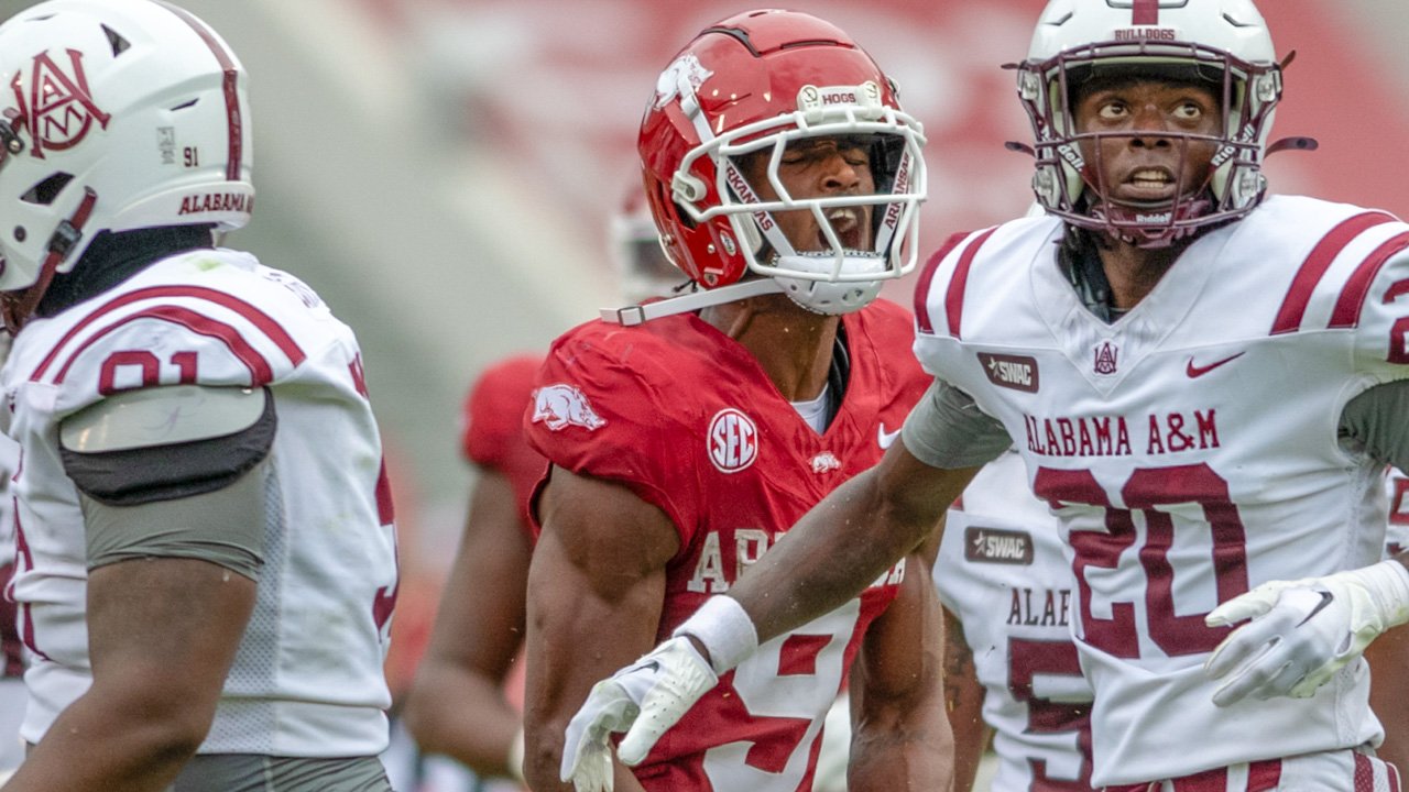 Arkansas Razorbacks O'Mega Blake during game against Alabama A&M